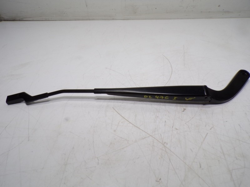 Recambio de brazo limpia delantero izquierdo para seat leon sportstourer (kl8) style referencia OEM IAM 5FB955409  