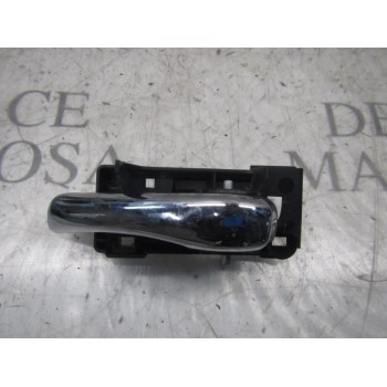 MANETA INTERIOR DELANTERA IZQUIERDA 735364988 