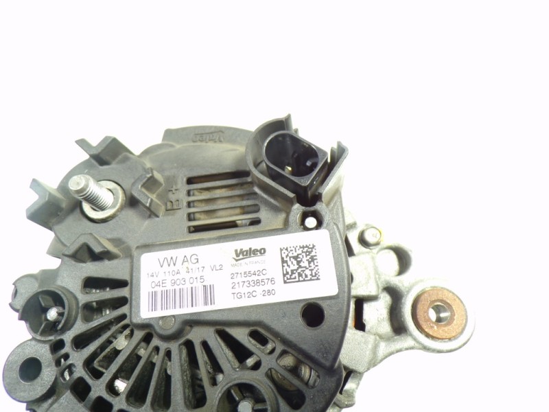Recambio de alternador para seat leon sc (5f5) 1.4 16v tsi referencia OEM IAM 04E903015 04E903015 217338576