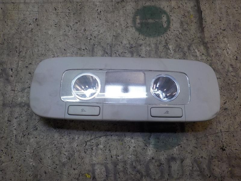 Recambio de piloto interior para skoda octavia lim. (5e3) 1.6 tdi dpf referencia OEM IAM 3T0947291AY20  