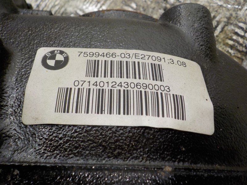 Recambio de diferencial trasero para bmw serie 1 lim. (f21) 2.0 turbodiesel referencia OEM IAM 33107599467 7599466 