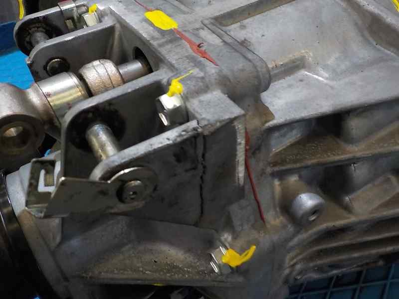 Recambio de caja cambios para lexus is200 (ds2/is2) 2.2 d-cat referencia OEM IAM 3303053350  