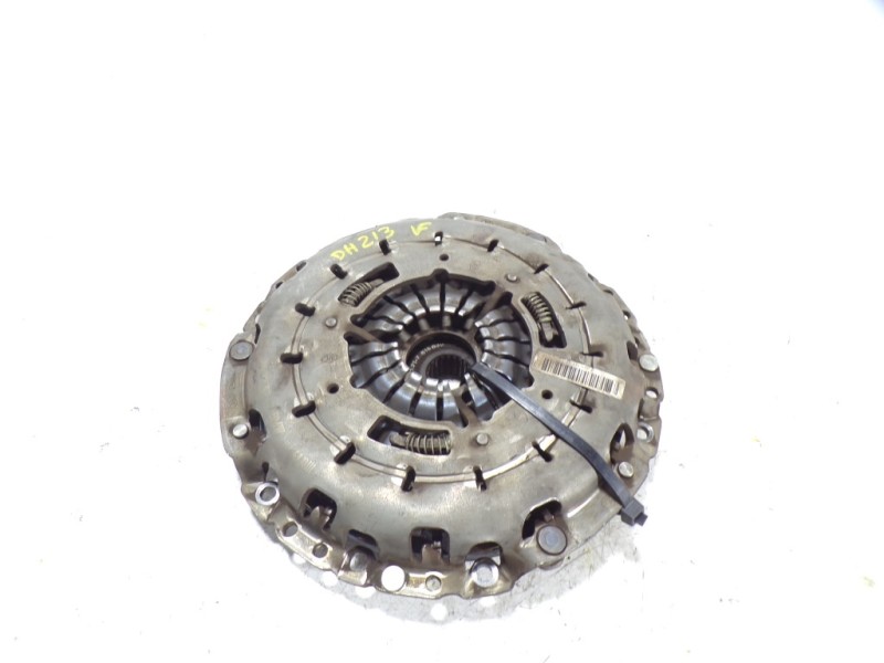 Recambio de kit embrague para bmw serie 1 lim. (f21) 2.0 turbodiesel referencia OEM IAM 21208631807  