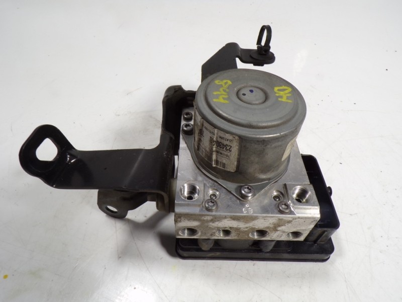 Recambio de abs para opel insignia sports tourer 2.0 16v cdti referencia OEM IAM 23210878 23430470 