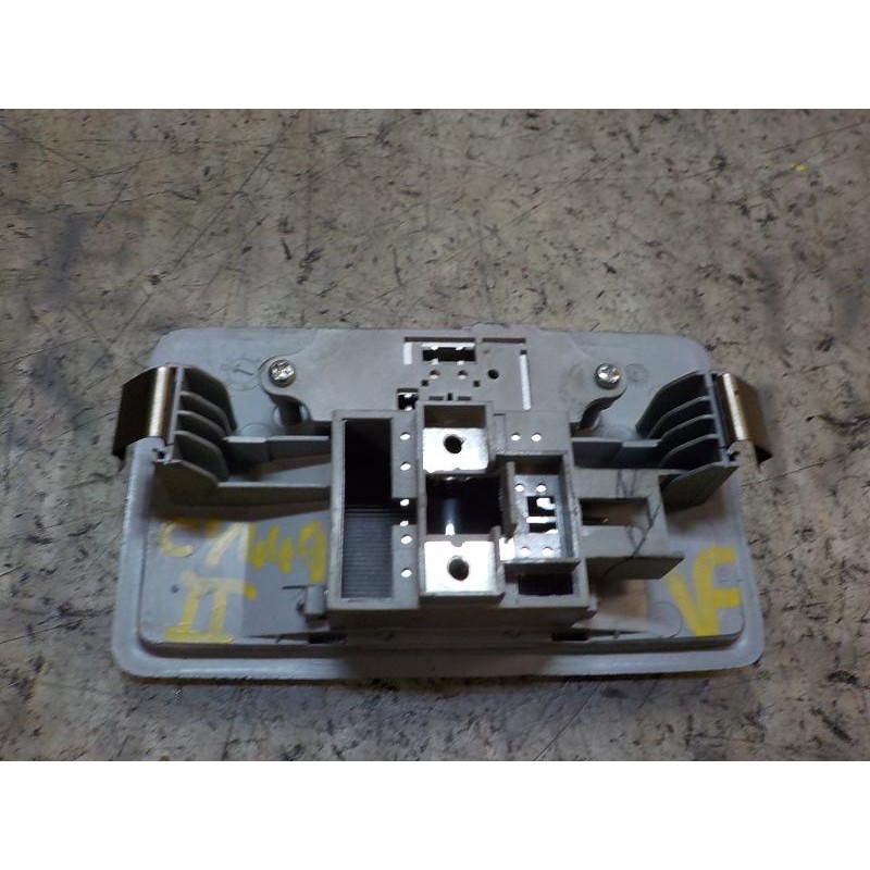 Recambio de piloto interior para mazda 3 berlina (bk) 1.6 cd diesel cat referencia OEM IAM D35051310E77  