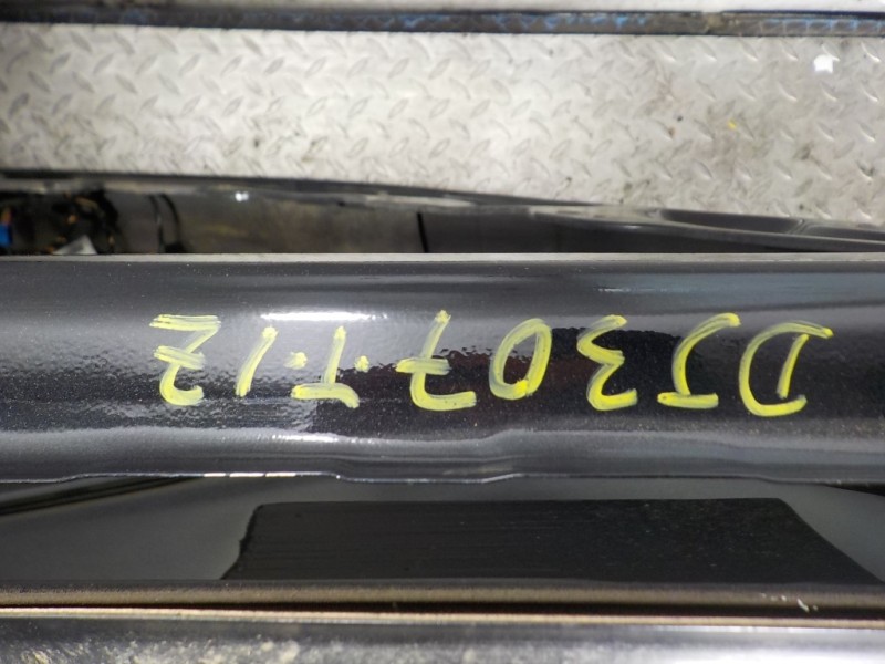 Recambio de puerta trasera izquierda para mercedes-benz clase m (w164) 3.0 cdi cat referencia OEM IAM A1647300105  