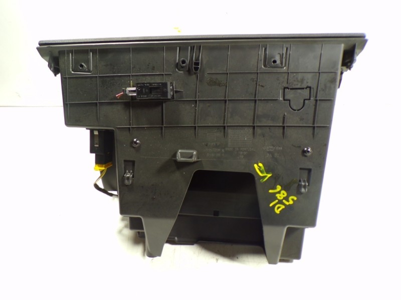 Recambio de guantera para seat leon sc (5f5) 1.4 16v tsi referencia OEM IAM 5F1857095KVS9 5F1857095 