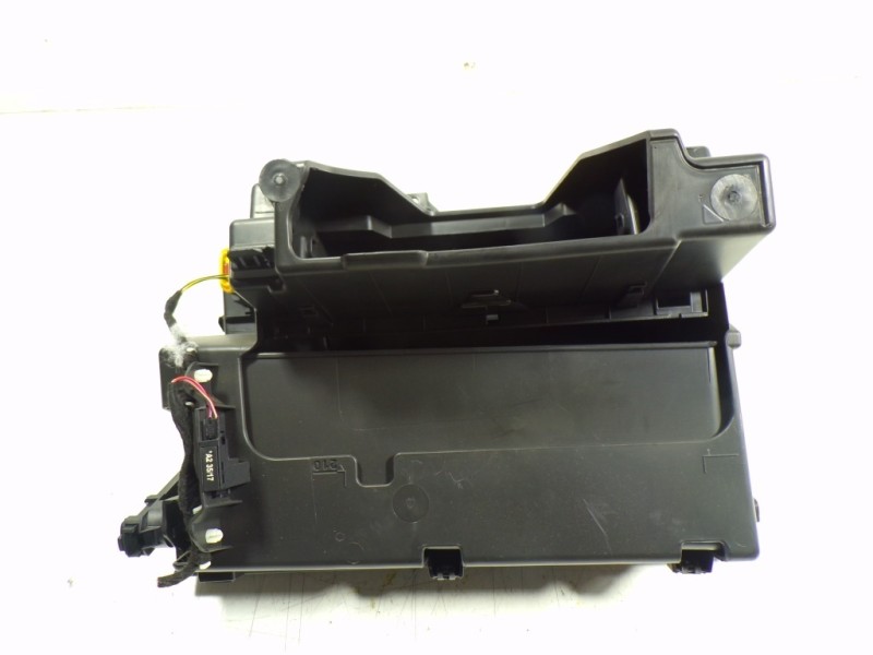Recambio de guantera para seat leon sc (5f5) 1.4 16v tsi referencia OEM IAM 5F1857095KVS9 5F1857095 