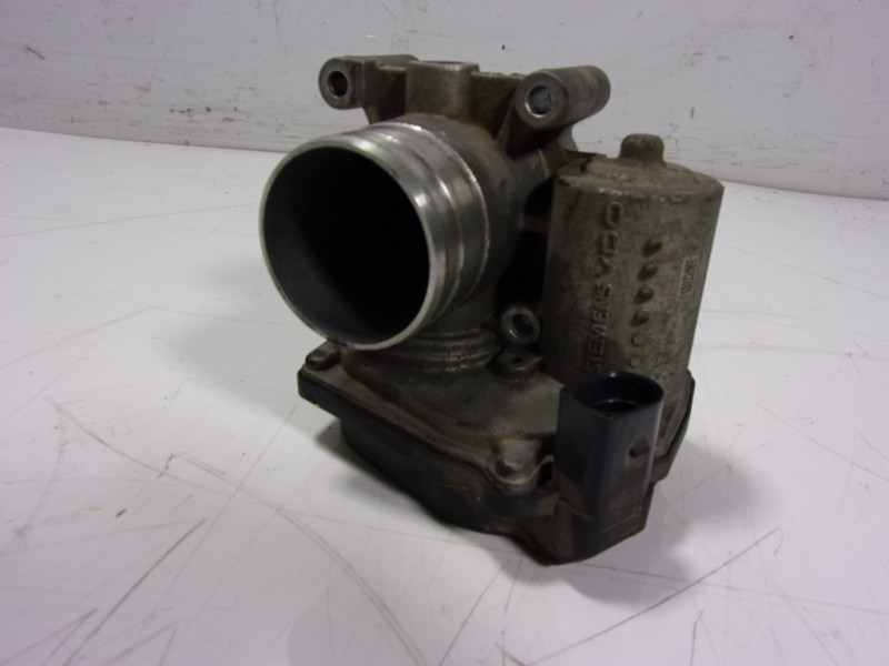 Recambio de caja mariposa para volkswagen polo (6r1) 1.2 12v referencia OEM IAM 03D133062F 03D133062F 