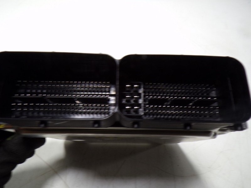 Recambio de centralita motor uce para seat leon sportstourer (kl8) style referencia OEM IAM 05L906022KT 05L907309AA 