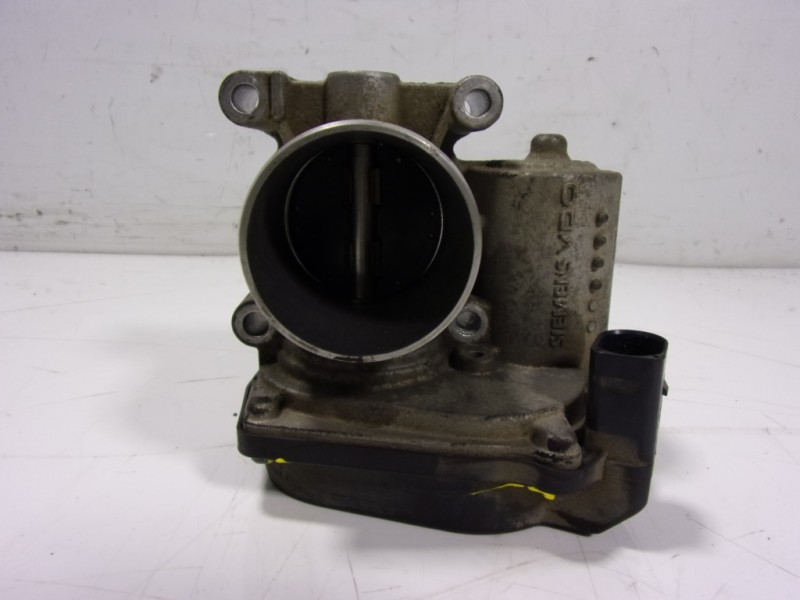 Recambio de caja mariposa para volkswagen polo (6r1) 1.2 12v referencia OEM IAM 03D133062F 03D133062F 