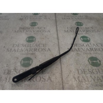 BRAZO LIMPIA DELANTERO DERECHO 