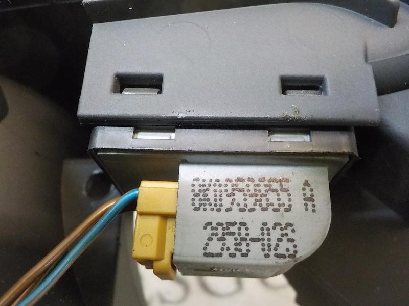 Recambio de mando elevalunas trasero izquierdo para audi q5 (8r) 3.0 tdi referencia OEM IAM 8K0959855AV10 8K0959855A 