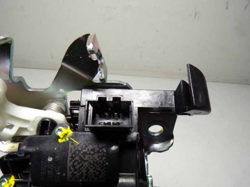 Recambio de cerradura maletero / porton para seat leon sportstourer (kl8) style referencia OEM IAM 5F0827505 5F9827520B 