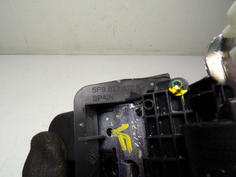 Recambio de cerradura maletero / porton para seat leon sportstourer (kl8) style referencia OEM IAM 5F0827505 5F9827520B 