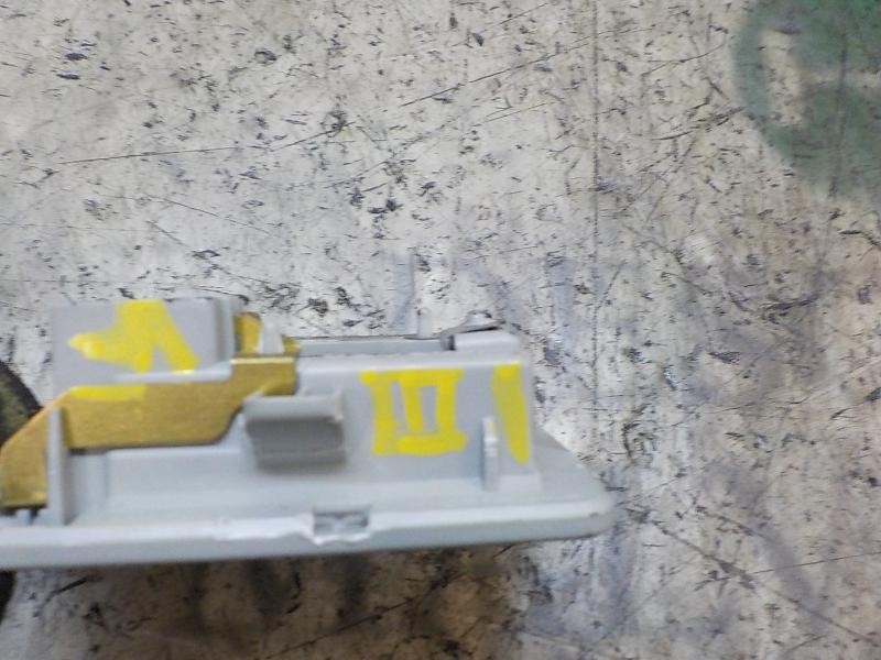 Recambio de piloto interior para toyota auris hybrid business referencia OEM IAM 8134002030B0  