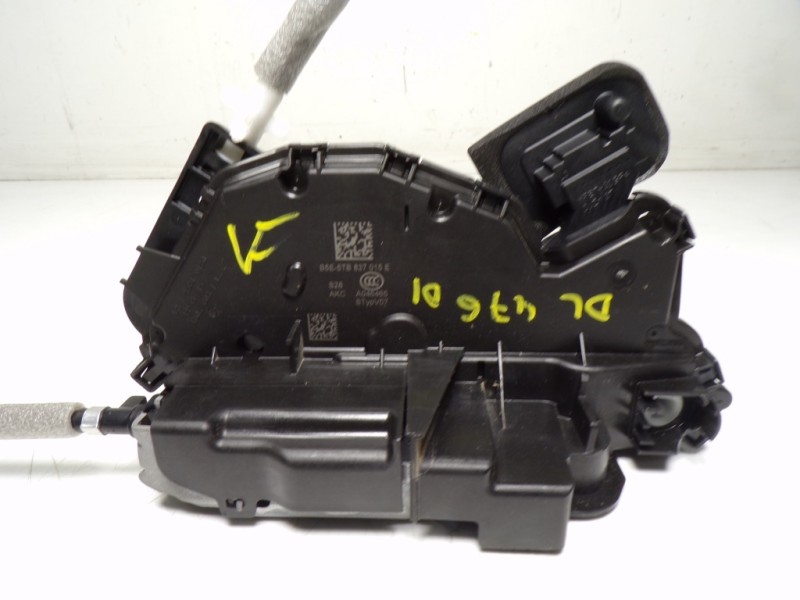 Recambio de cerradura puerta delantera izquierda para seat leon sportstourer (kl8) style referencia OEM IAM 5TB837015E 5TB837015