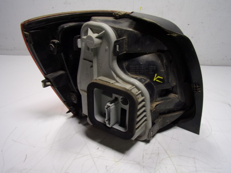 Recambio de piloto trasero derecho para volkswagen polo (6r1) 1.2 12v referencia OEM IAM 6R0945096AH 6R0945258A 