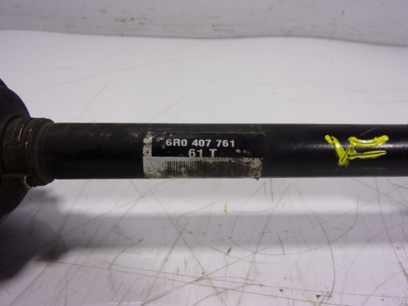 Recambio de transmision izquierda para volkswagen polo (6r1) 1.2 12v referencia OEM IAM 6R0407761 6R040776161T 