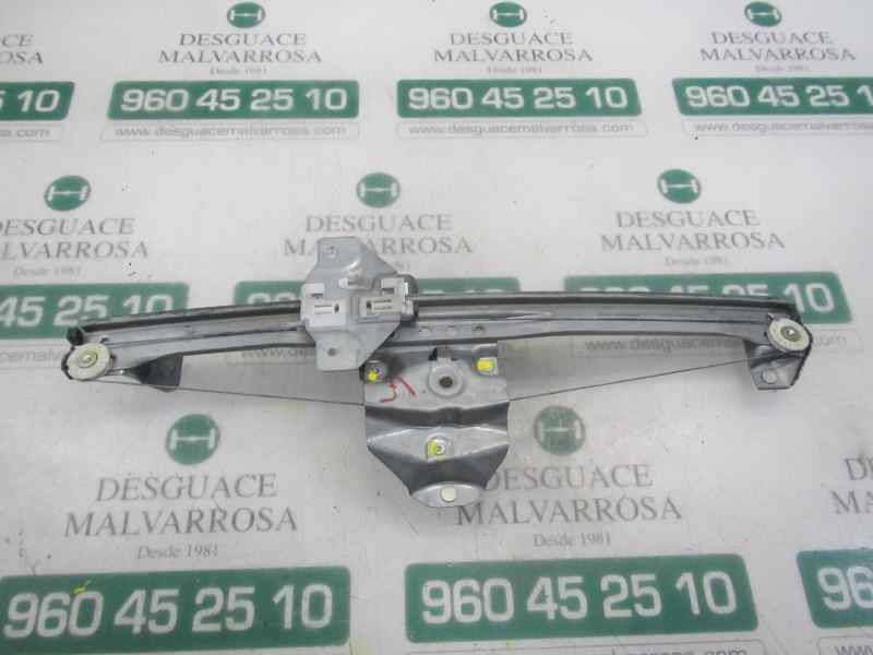 Recambio de elevalunas delantero izquierdo para dacia dokker express ambiance referencia OEM IAM 807213915R 128001072E 
