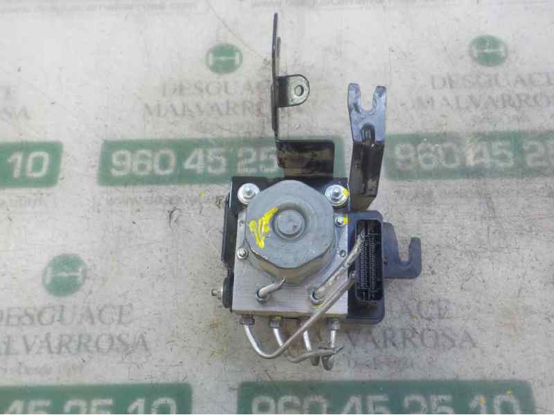 Recambio de abs para dacia duster ambiance 4x4 referencia OEM IAM 476608506R 476601746R 