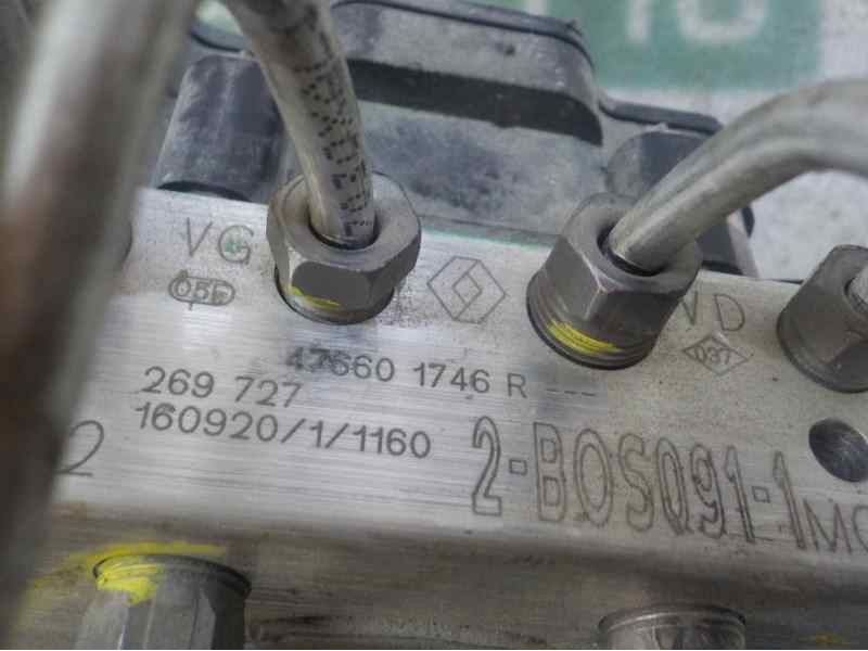 Recambio de abs para dacia duster ambiance 4x4 referencia OEM IAM 476608506R 476601746R 