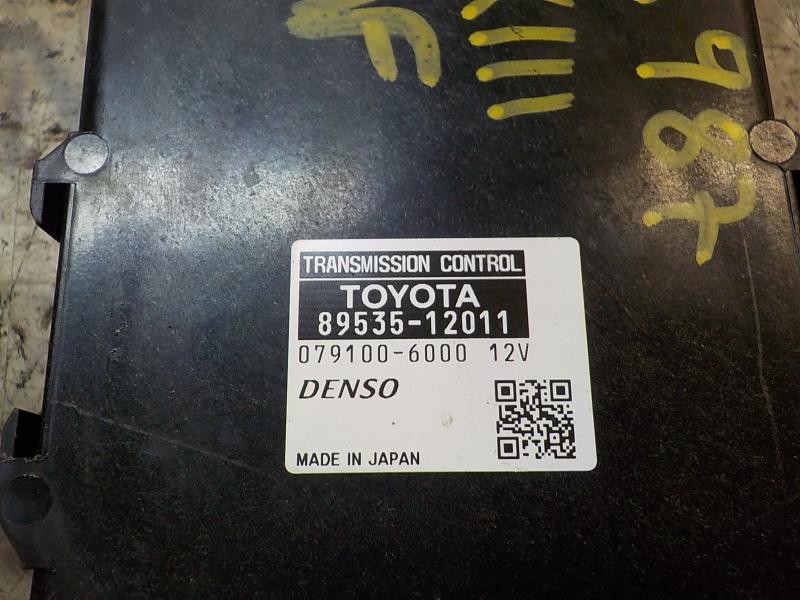 Recambio de centralita cambio automatico para toyota auris hybrid business referencia OEM IAM 8953512021 8953512011 