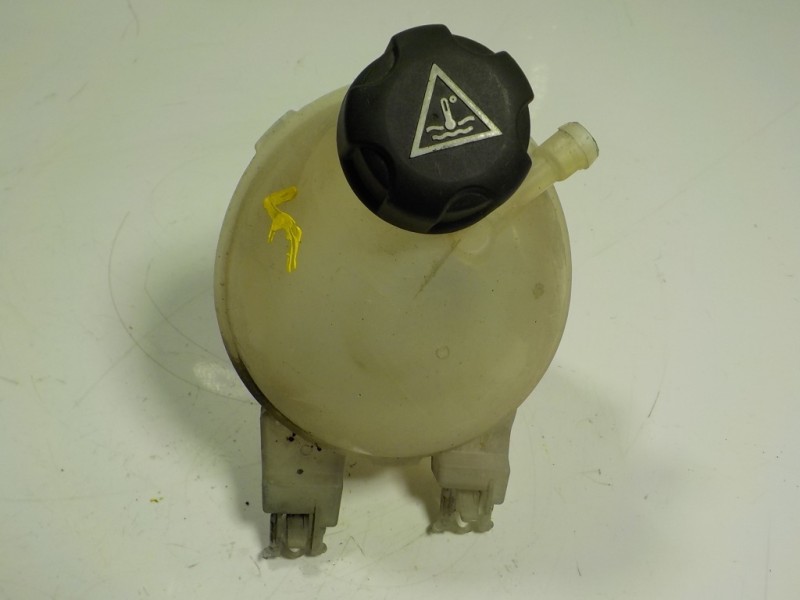 Recambio de deposito expansion para citroën c4 cactus 1.6 blue-hdi fap referencia OEM IAM 9800777280  