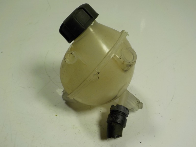 Recambio de deposito expansion para citroën c4 cactus 1.6 blue-hdi fap referencia OEM IAM 9800777280  
