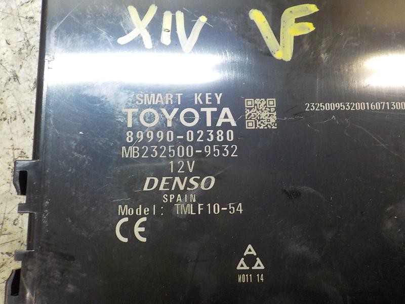 Recambio de centralita cierre para toyota auris hybrid business referencia OEM IAM 8999002380 8999002380 