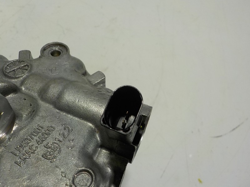 Recambio de compresor aire acondicionado para seat leon sportstourer (kl8) style referencia OEM IAM 3Q0816803B 3Q0816803B 