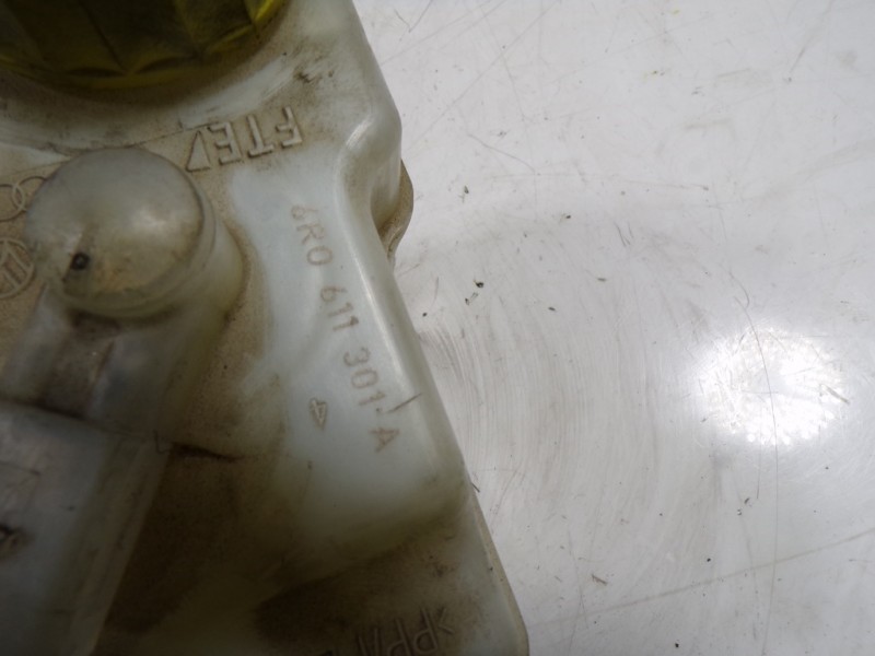 Recambio de bomba freno para seat ibiza (6j5) 1.6 tdi referencia OEM IAM 6R1611019D 6R0611301A 