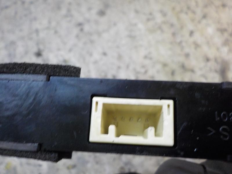 Recambio de centralita inmovilizador para toyota auris hybrid business referencia OEM IAM 8978402071 8978402071 