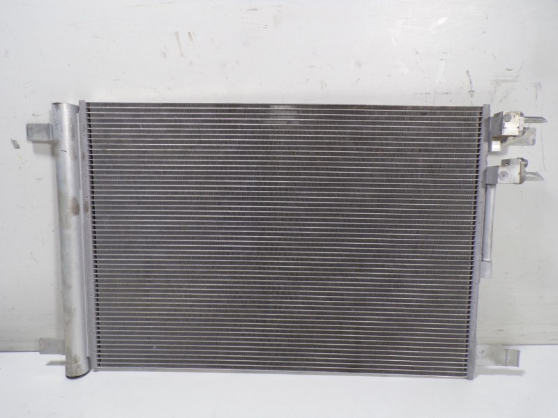 Recambio de condensador aire acondicionado para seat leon sportstourer (kl8) style referencia OEM IAM 5WA816411A 5WA816411B 