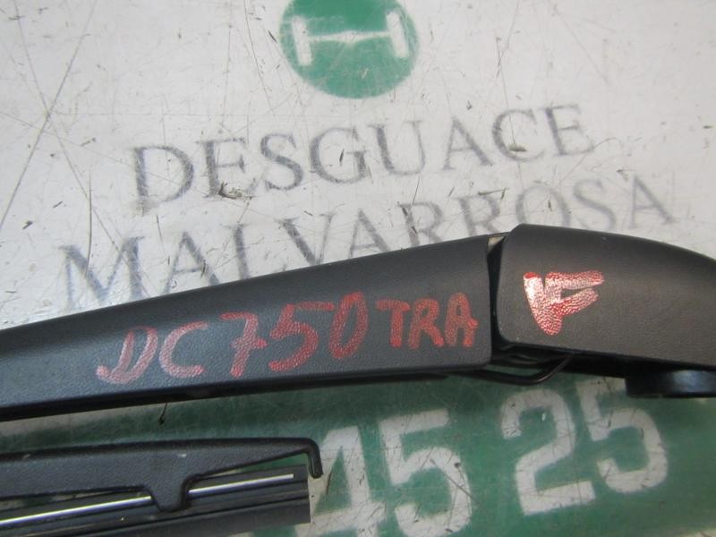 Recambio de brazo limpia trasero para toyota corolla hybrid referencia OEM IAM 8524102080  