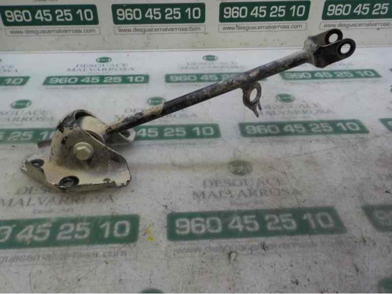 Recambio de brazo suspension inferior trasero derecho para dacia duster ambiance 4x4 referencia OEM IAM 551107894R  