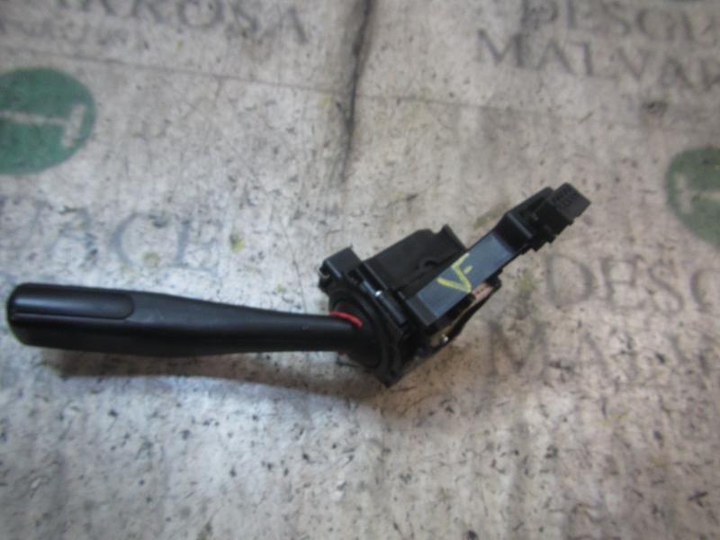 Recambio de mando intermitentes para seat leon (1p1) comfort limited referencia OEM IAM 1K0953513E9B9  