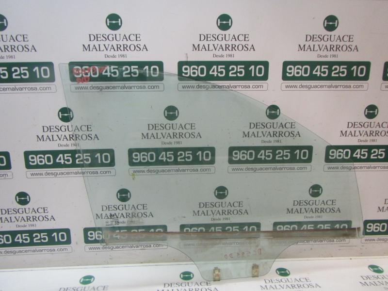 Recambio de cristal puerta delantero derecho para hyundai i10 classic referencia OEM IAM 824210X000  