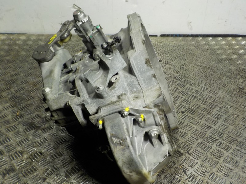 Recambio de caja cambios para opel insignia berlina 1.6 cdti dpf referencia OEM IAM   