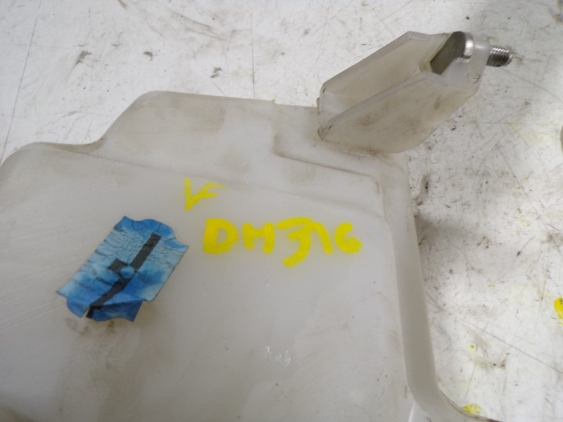 Recambio de deposito limpia para seat ibiza st (6j8) 1.6 tdi referencia OEM IAM 6Q0955453P  