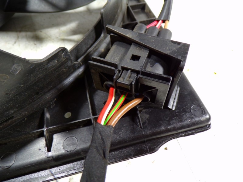 Recambio de electroventilador para seat ibiza st (6j8) 1.6 tdi referencia OEM IAM   