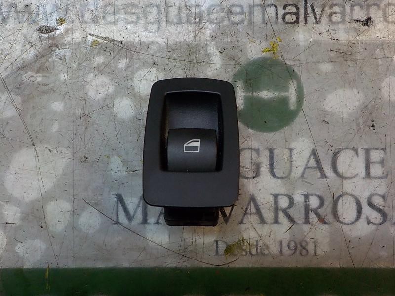 Recambio de mando elevalunas trasero derecho para bmw serie 1 berlina (e81/e87) 118d referencia OEM IAM 61316945874  