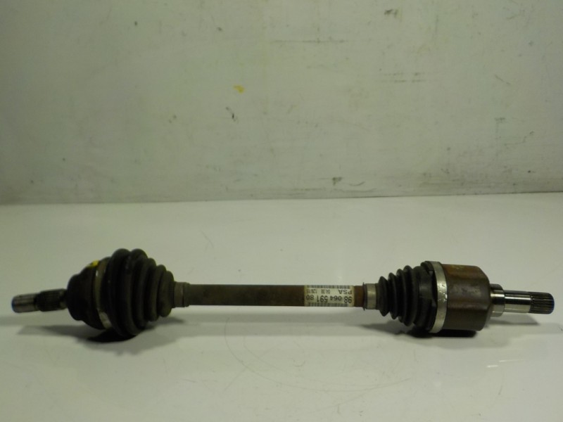 Recambio de transmision izquierda para citroën c4 cactus 1.6 blue-hdi fap referencia OEM IAM 9800387380 9806459180 