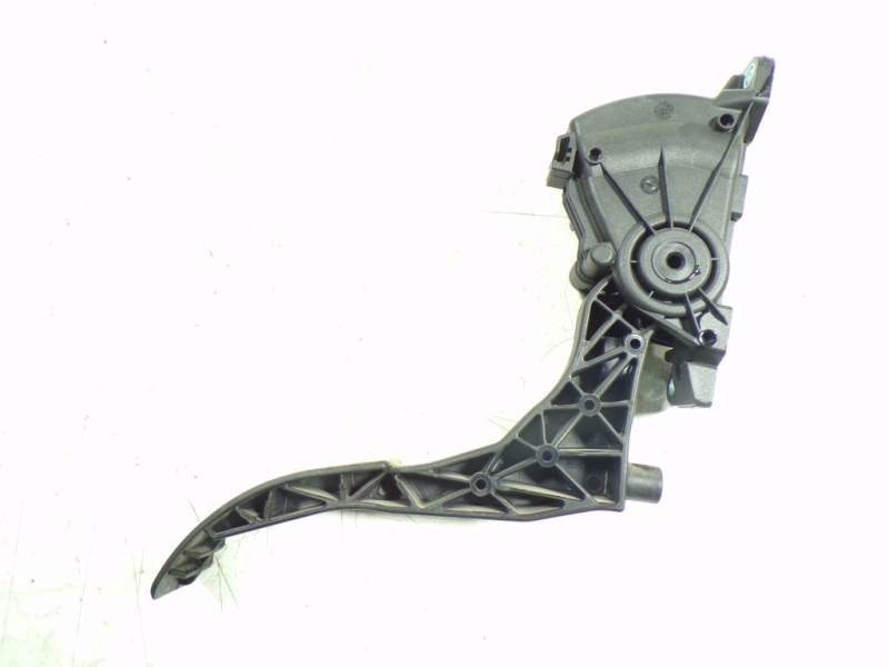 Recambio de potenciometro pedal para seat ibiza (6j5) 1.6 tdi referencia OEM IAM 6Q1721503M 6Q1721503M 6PV00849641