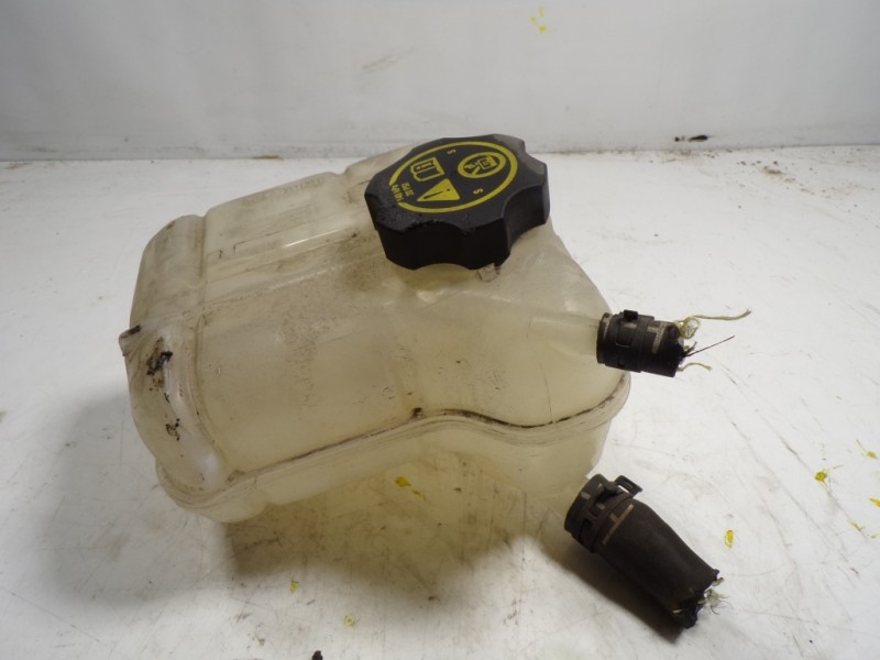 Recambio de deposito expansion para opel insignia berlina 1.6 cdti dpf referencia OEM IAM   