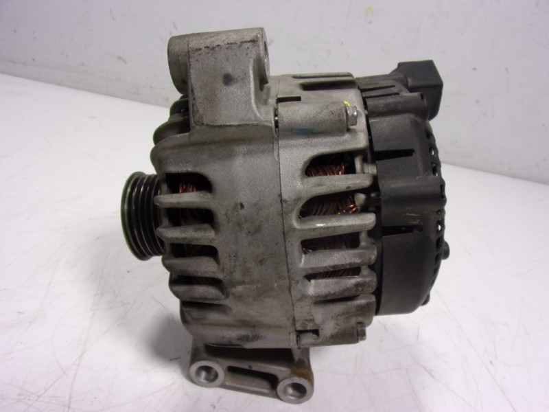Recambio de alternador para ford ka+ 1.2 ti-vct cat referencia OEM IAM  CN1510300CB 
