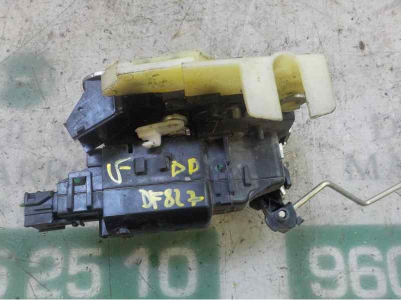 Recambio de cerradura puerta delantera derecha para dacia duster ambiance 4x4 referencia OEM IAM 805021840R  