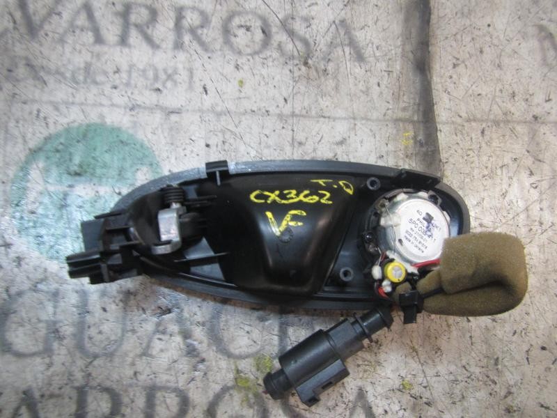 Recambio de maneta interior trasera derecha para seat leon (1p1) comfort limited referencia OEM IAM 5P0839114C1UQ  