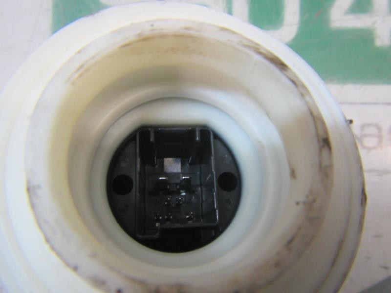 Recambio de elevalunas delantero derecho para toyota corolla hybrid referencia OEM IAM 6981002721 6981002721 C86186105