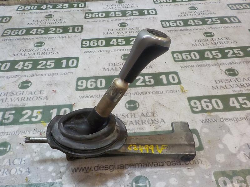 Recambio de palanca cambio para bmw serie 1 berlina (e81/e87) 118d referencia OEM IAM 25117529067  